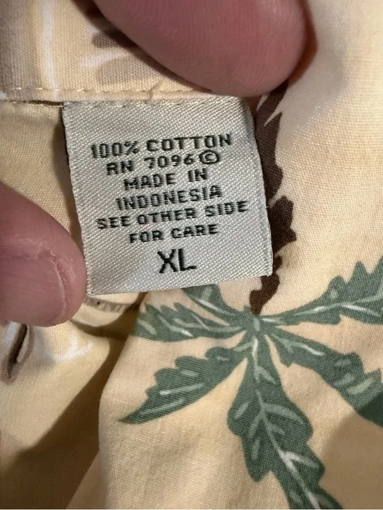 Batik Bay Men's Hawaiian Tropical Print Short-Sleeve Shirt - Cream Palm Size XL - Picture 8 of 9